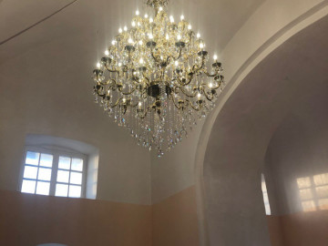 photo_5280769570581359553_y